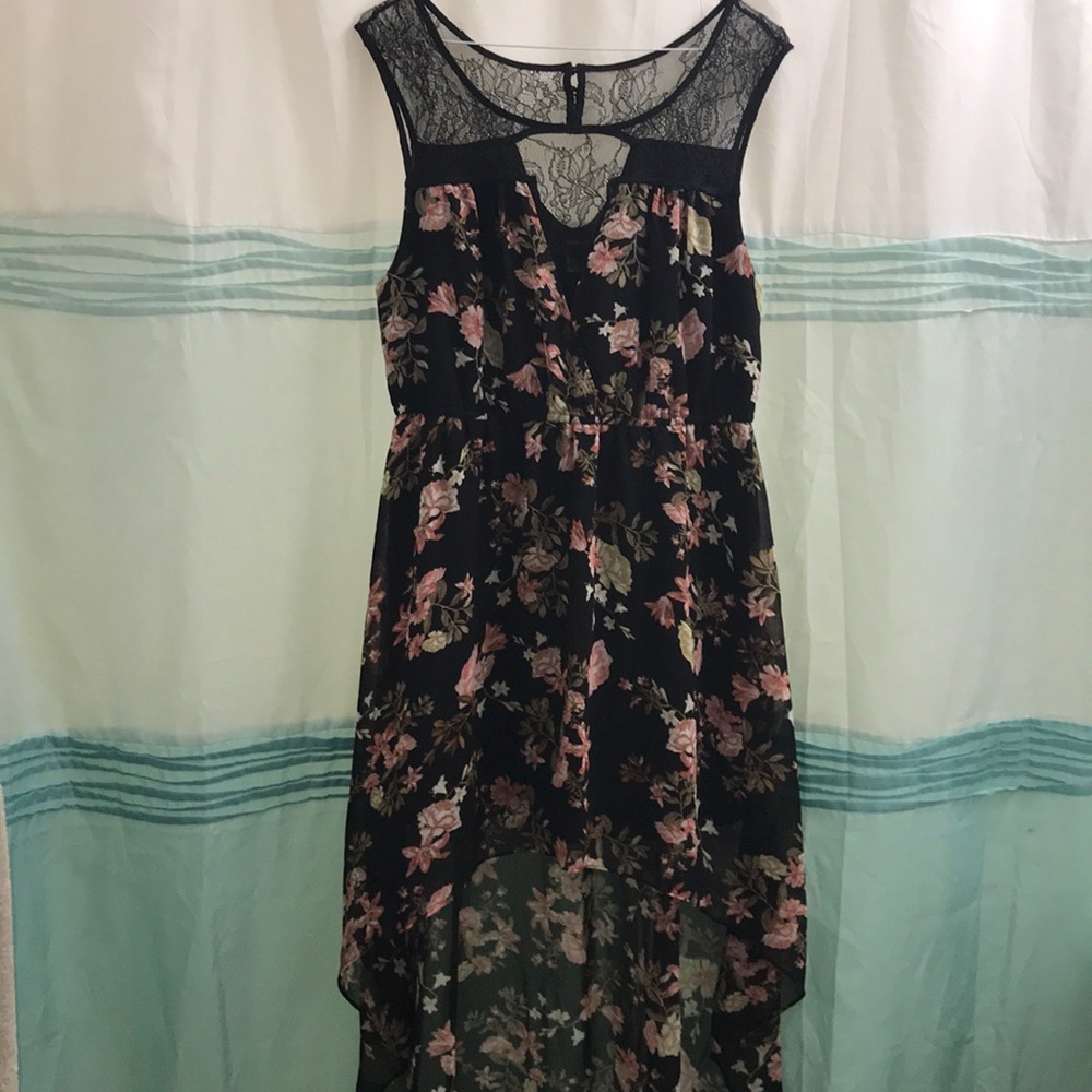 Flowing and light floral dress